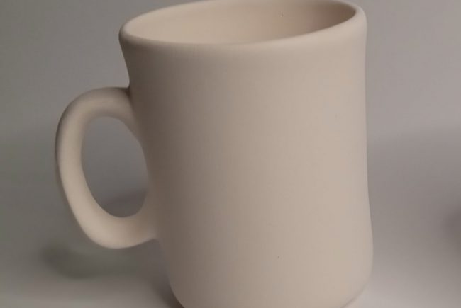 ספל מאג צר וגבוה